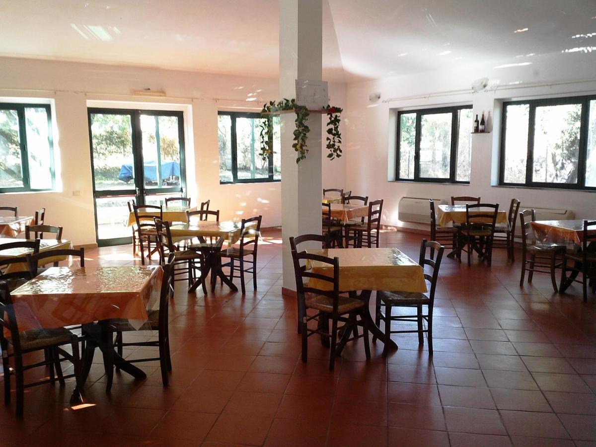 Nuraghe Ruiu Camping & Bungalow Norbello المظهر الخارجي الصورة