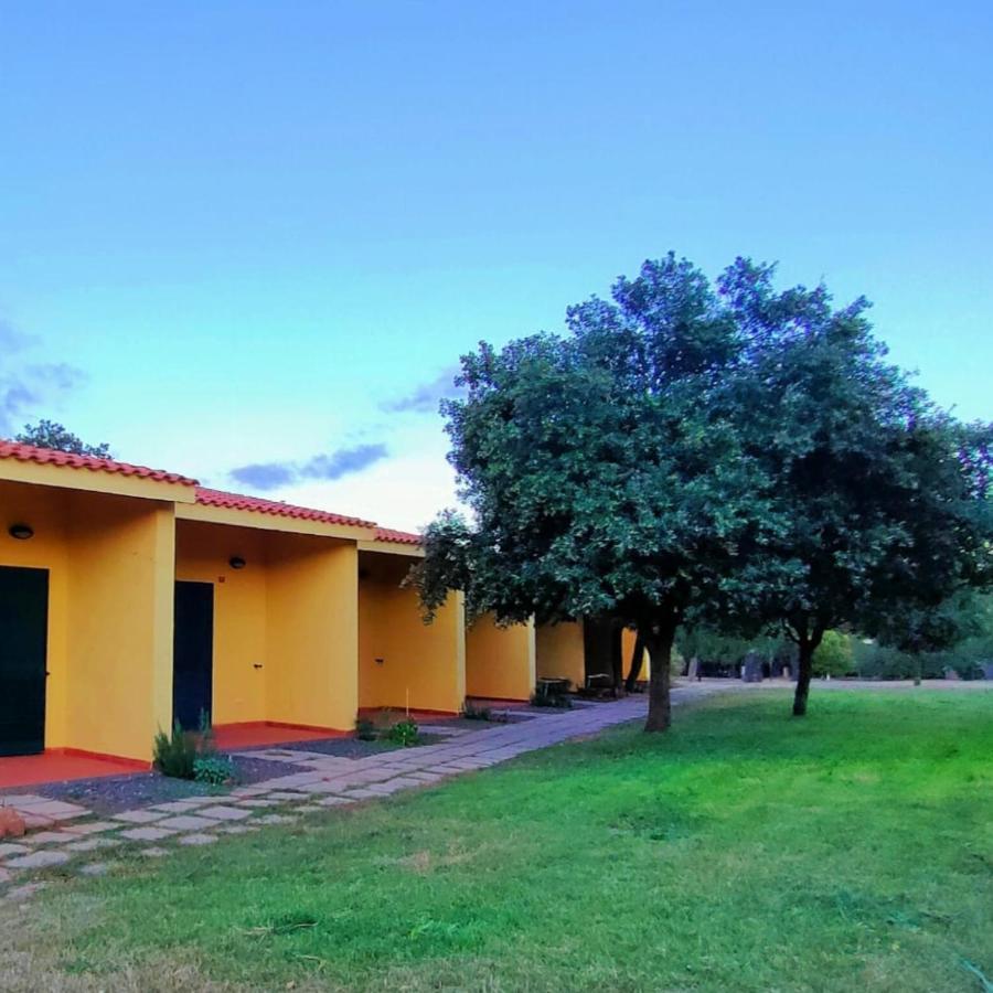 Nuraghe Ruiu Camping & Bungalow Norbello المظهر الخارجي الصورة